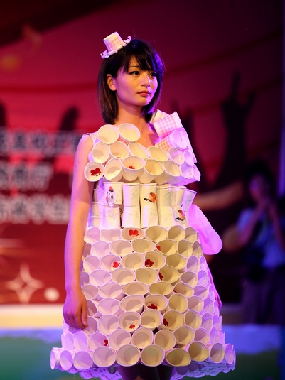 自学服装考试设计难吗_自学服装设计可以考什么证书_服装设计自学考试